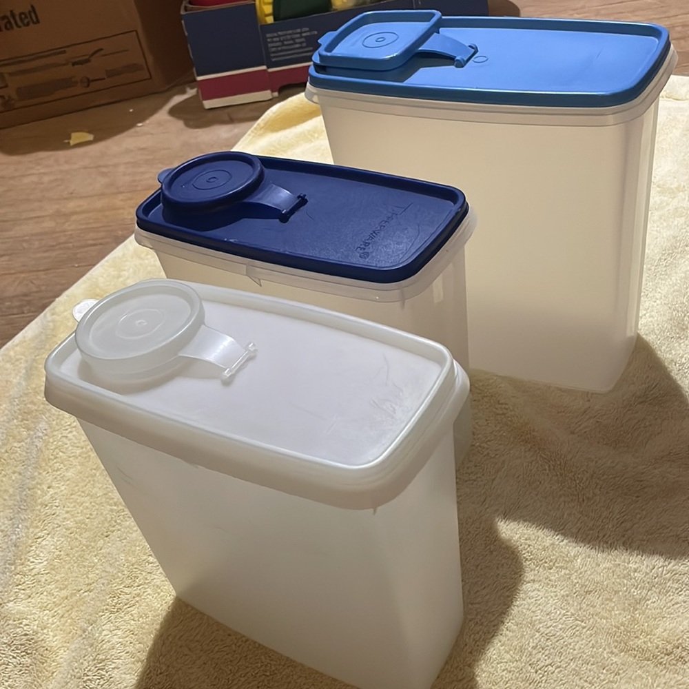 Tupperware - Picture 2 of 8